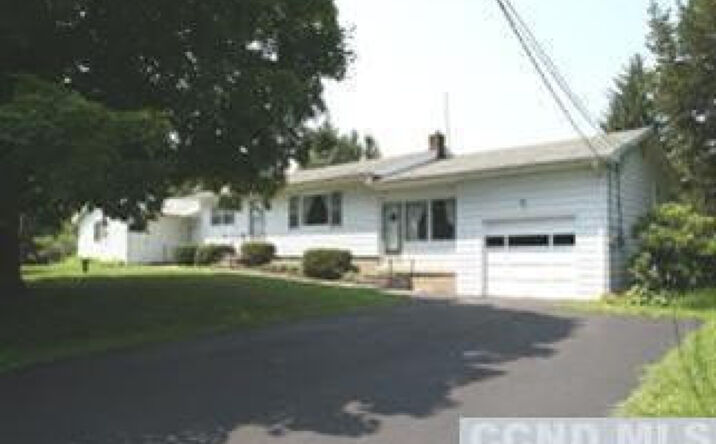 367 E Camp Road, Germantown