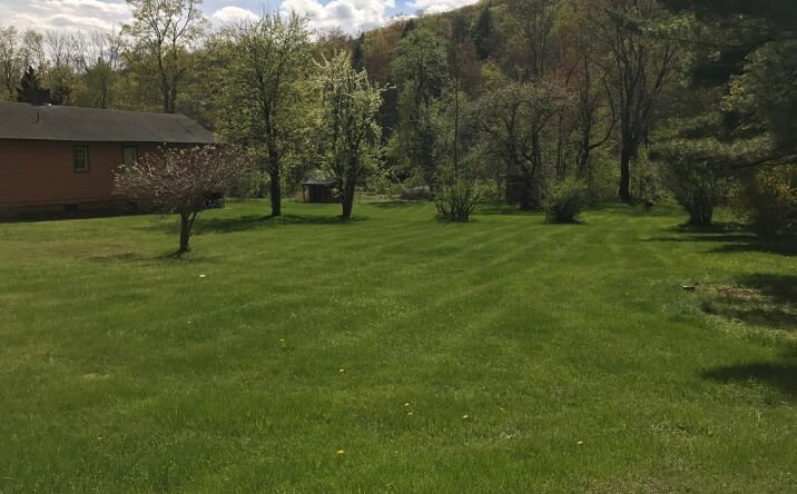 11387 Route 22, Austerlitz