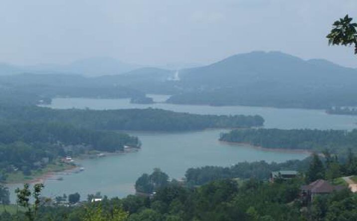 Carlin Road, Hiawassee
