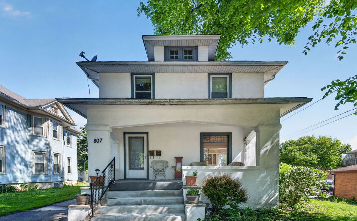 807 Farragut Place, Joliet