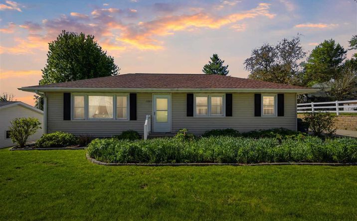 1001 Maquoketa St, Anamosa