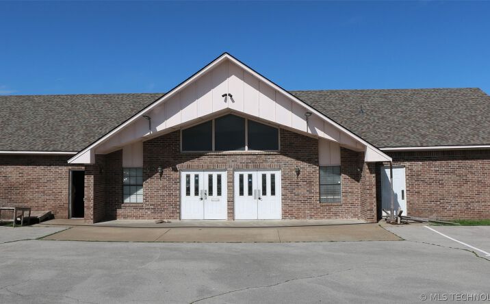 1437 S 129th East Avenue, Tulsa