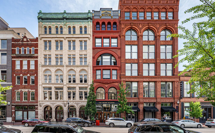 624 W MAIN ST, LOUISVILLE