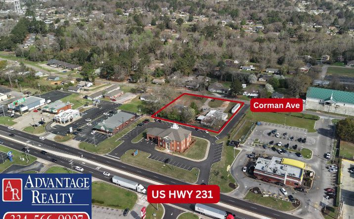 303 Corman Ave, Troy