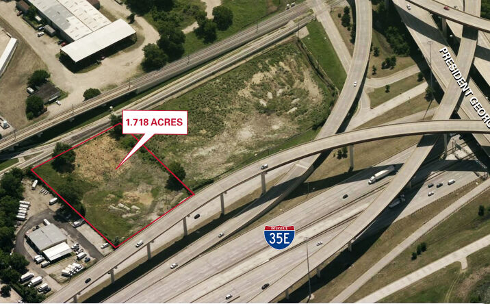 2620 N Interstate 35E, Carrollton
