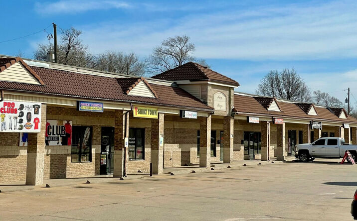 2614-2628 E. 21st St. N., Wichita