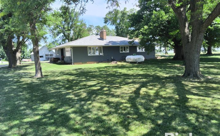 907 460th Street, Ledyard