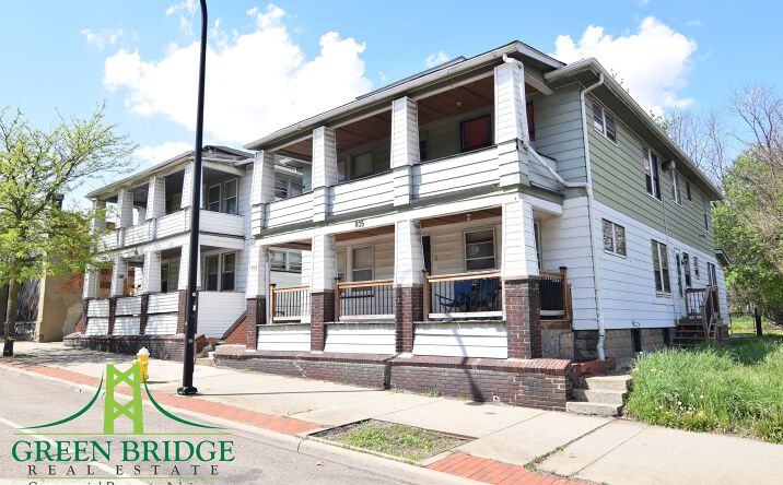 801 East Exchange Street, Akron
