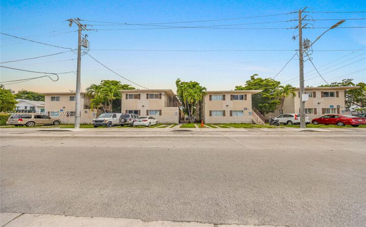 731 SW 5th St, Miami