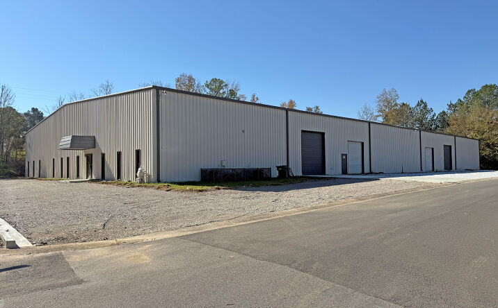 1054 Goldenrod St, Leeds