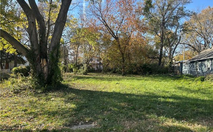 2332 Oakley Avenue W, Kansas City