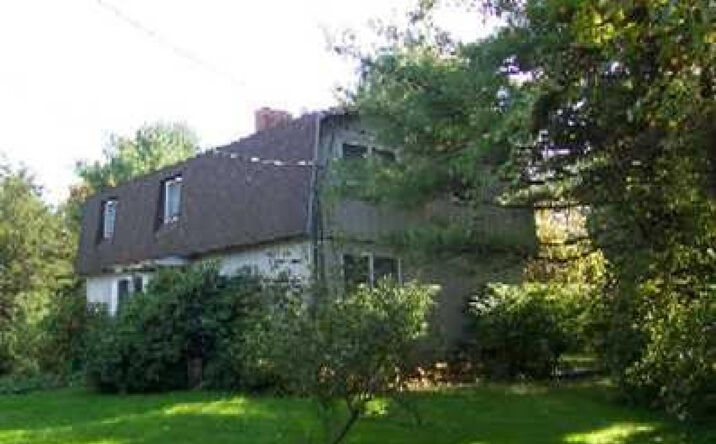 15 White Pines Lane, Cairo