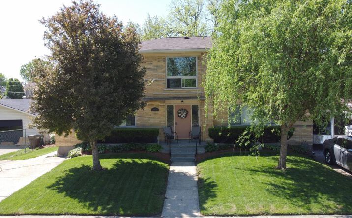 Robertson Avenue, Norwood