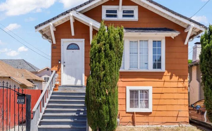 4114 East 17th Street, Oakland