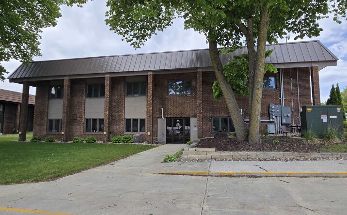 1620 #Suite #2, Webster City