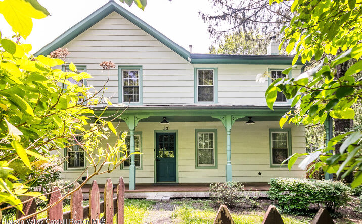 33 Tannery Brook Road, Woodstock