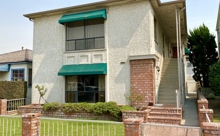 230 NIETO AVE, LONG BEACH