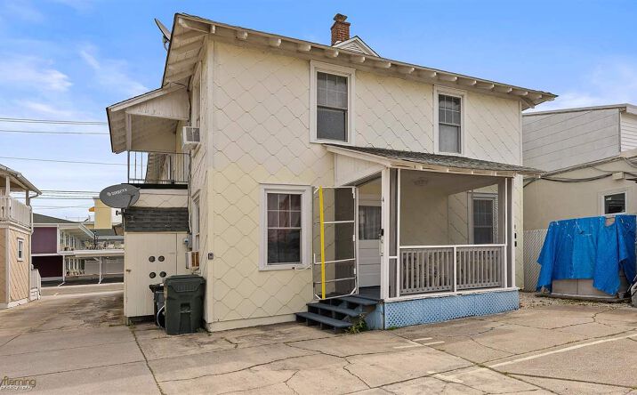 244 E Montgomery Avenue, Wildwood