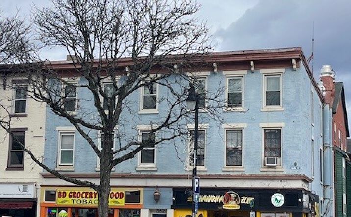 560 MAIN ST, MIDDLETOWN