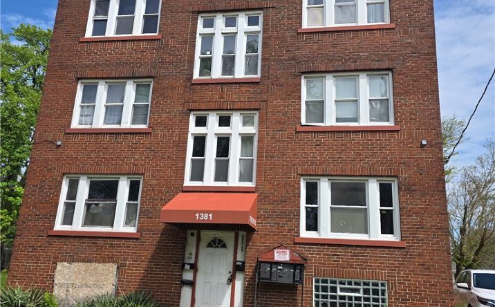 1381 E 84 Street, Cleveland