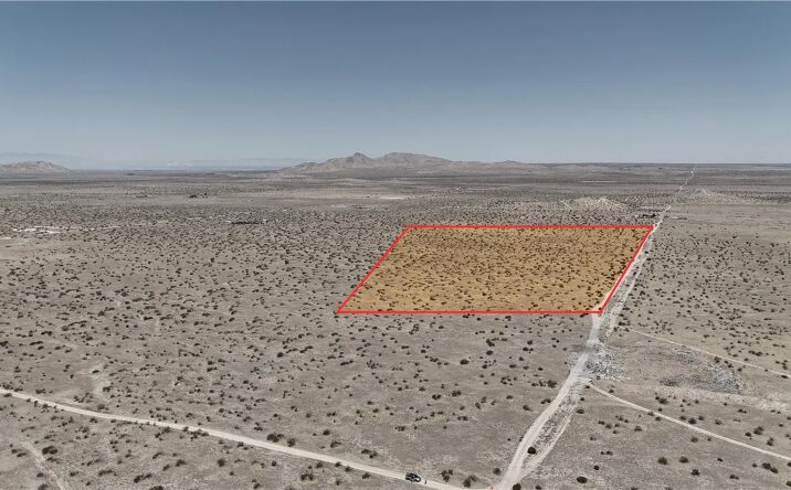 210 Largo Vista, Black Butte
