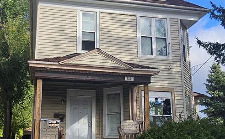 620 COLLEGE Avenue, Rockford