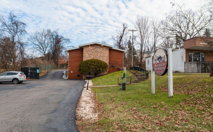 232 Center Road, Monroeville