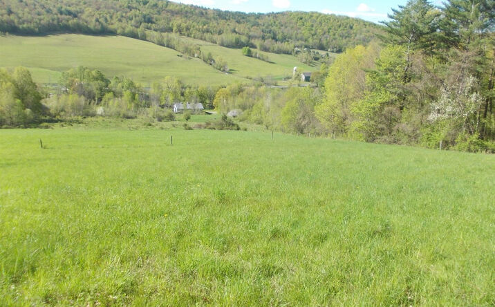 457 Green Hollow Road, Berlin