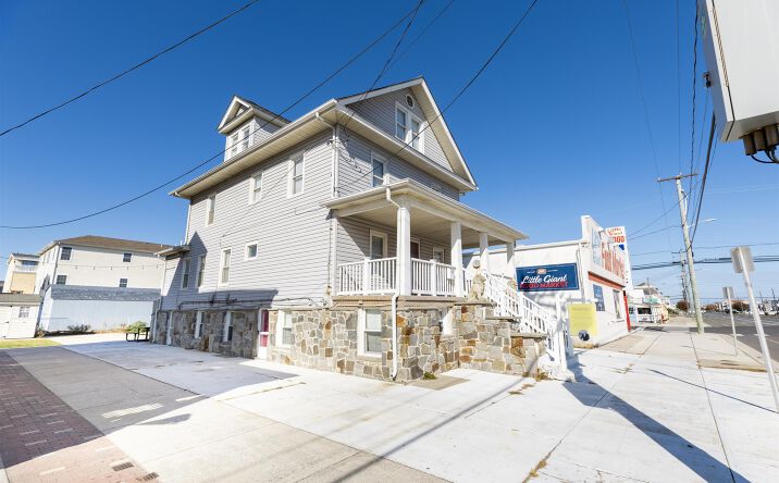 1702 Surf Avenue, North Wildwood