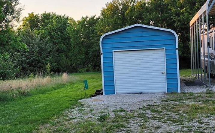 17 Greenwood Lane, Linn Valley
