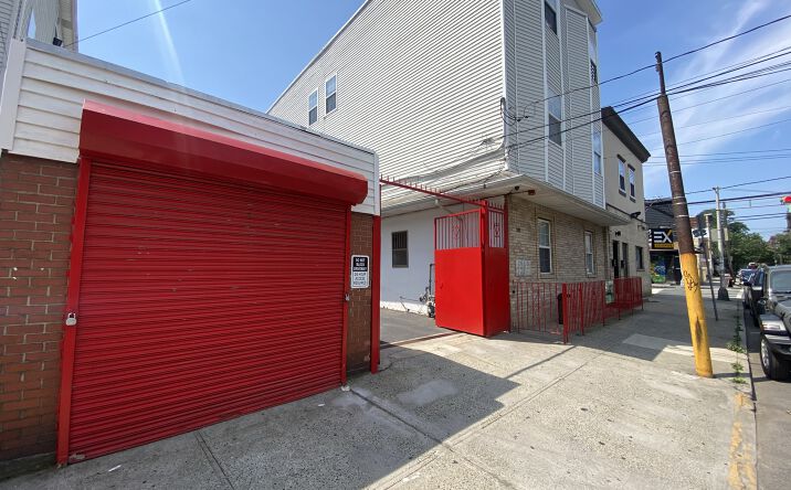 109-111 FLEMING AVE, NEWARK