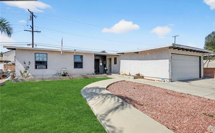 2415 Merrywood St & Arrow Hwy, Pomona