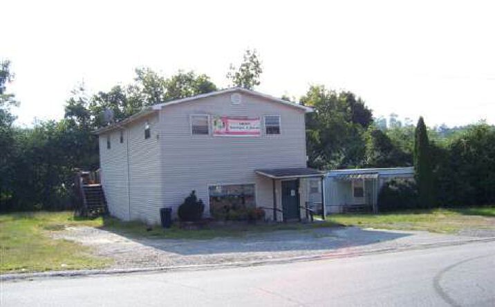 36 Sycamore Street, Murphy