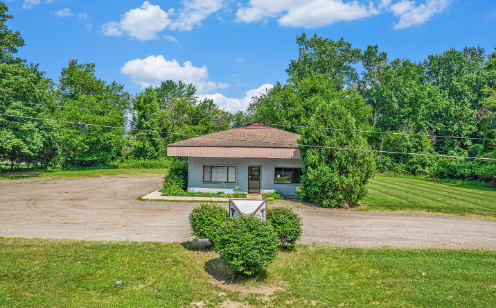 4821 Lansing Avenue, Jackson