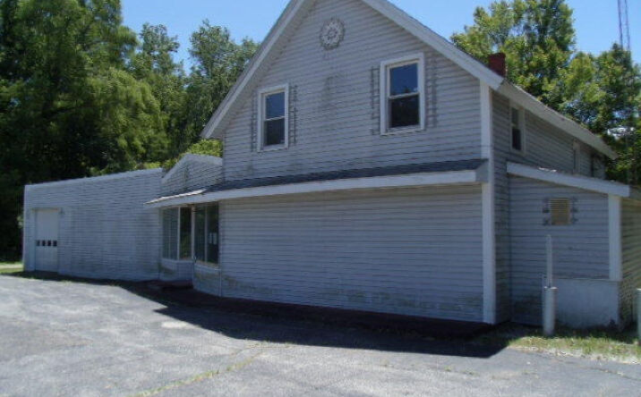 65597 Red Arrow Highway, Hartford