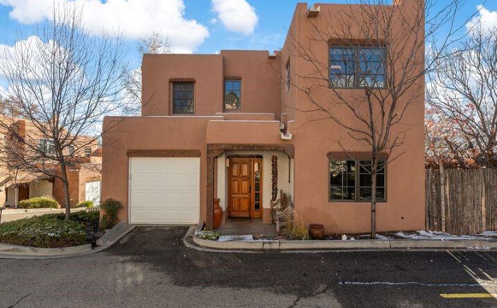 211 Rosario Boulevard, Santa Fe