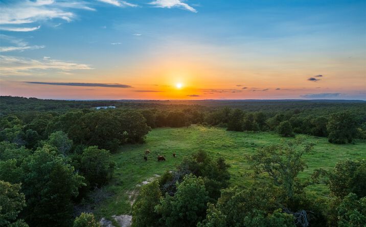 80 W Tina Trail, Sand Springs