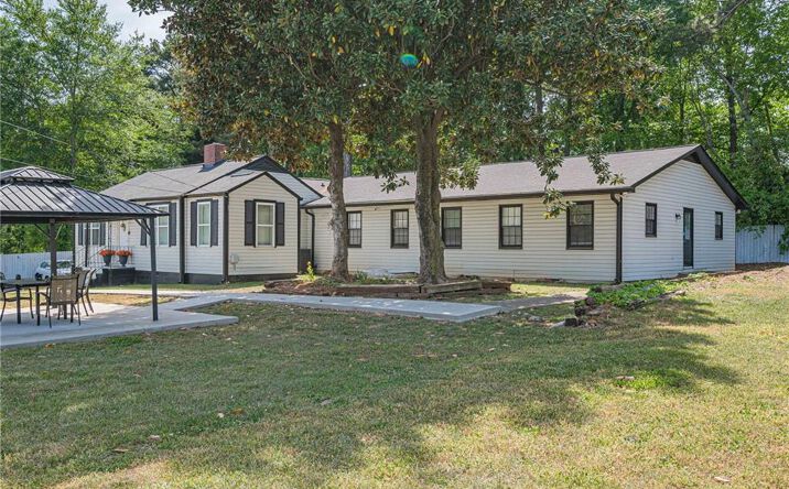 340 Lockheed Avenue SE, Marietta