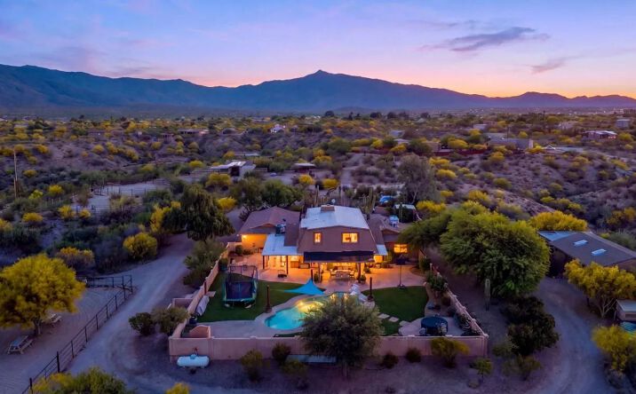7350 S Cactus Thorn Lane, 7019