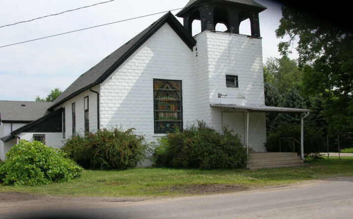 5587 5 Mile Road NE, Belmont