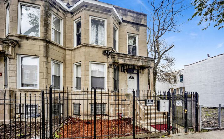 2714 W LEXINGTON Street, Chicago