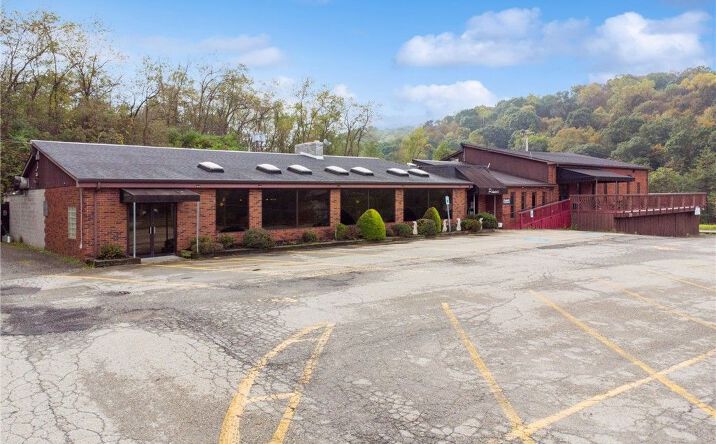 951 Old Frankstown Rd, Pittsburgh