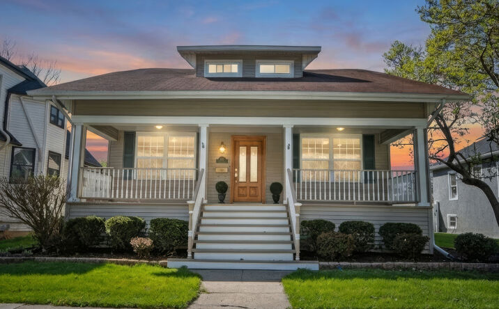 9123 Sherman Avenue, Brookfield