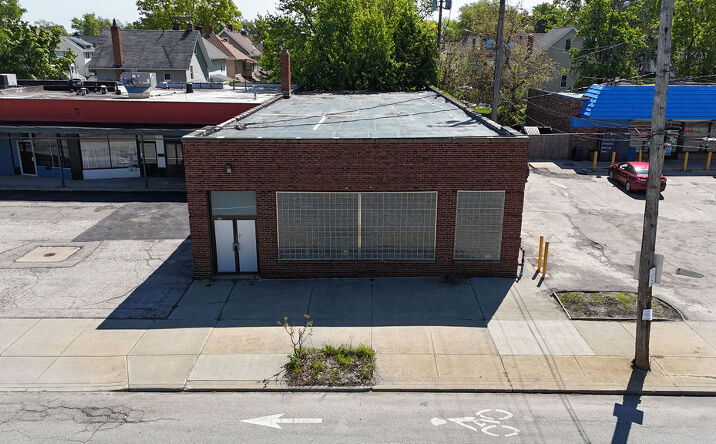 15212 LAKE SHORE BLVD, CLEVELAND