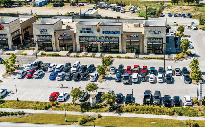 3990 N Collins St, Arlington
