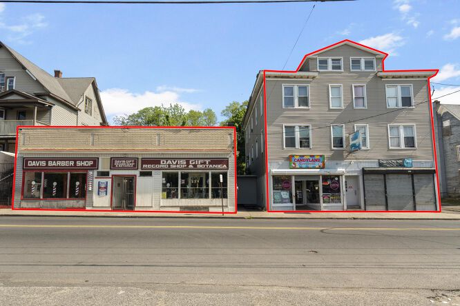 669 E MAIN ST, WATERBURY