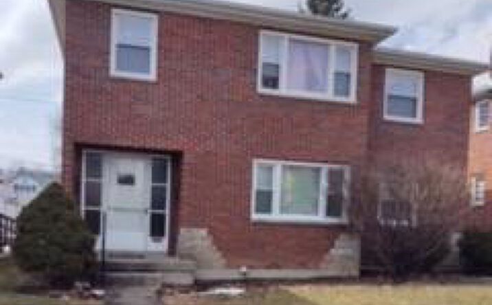 425 Eaton Avenue, Hamilton
