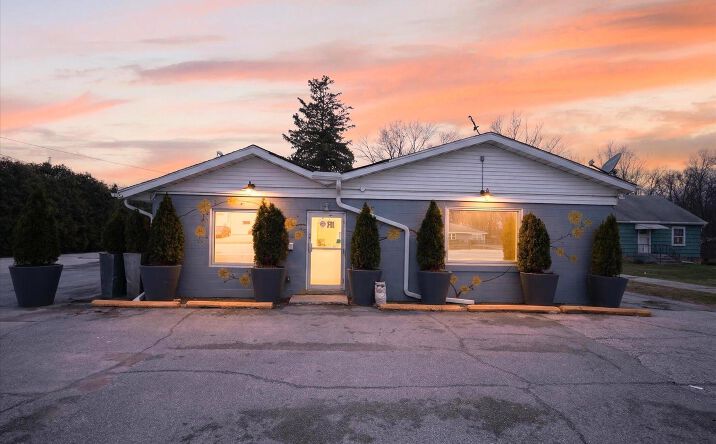 615 E Indiana 212, Michigan City