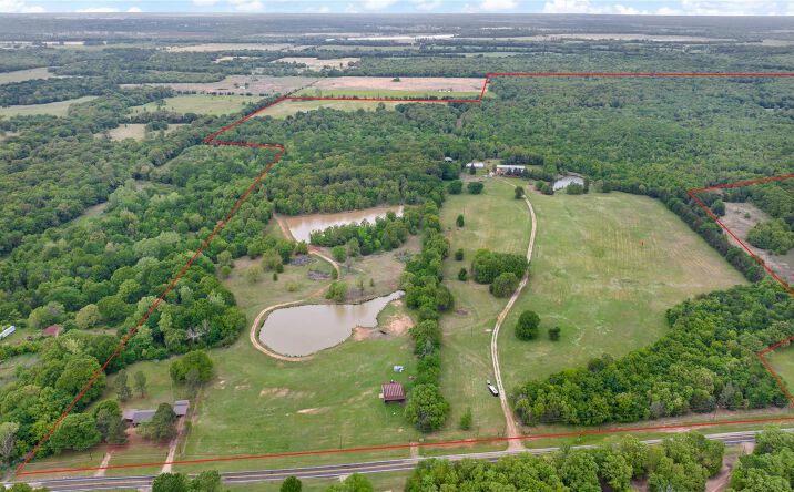 10860 Farm Road 197, Arthur City