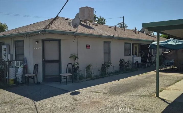 2263 E Thomas, Fresno
